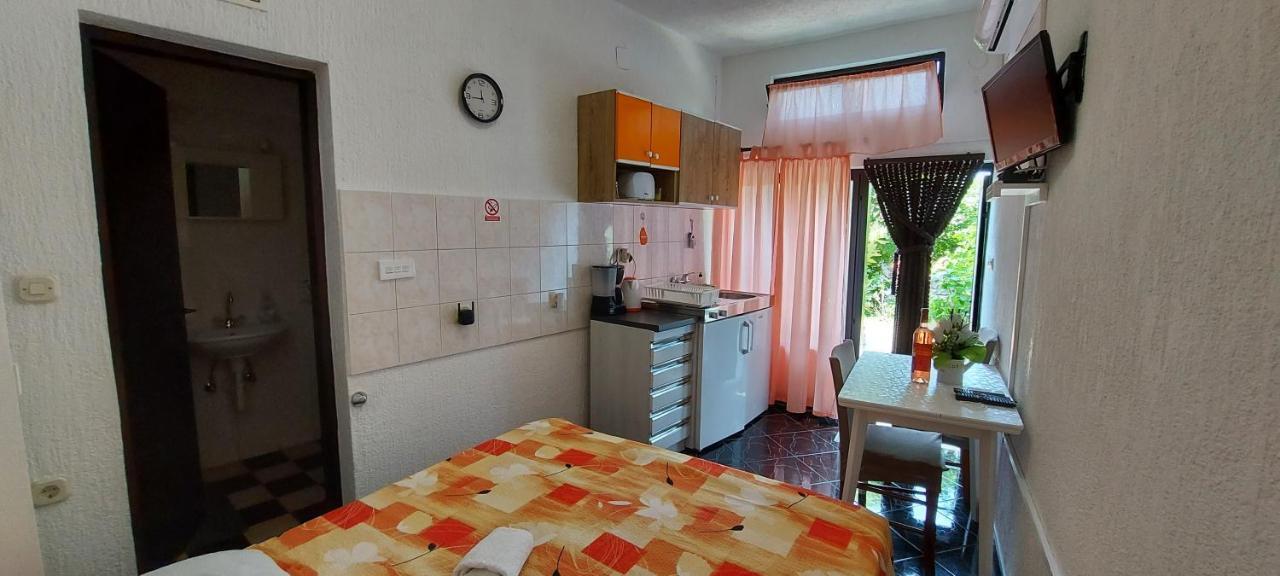 Dalibor Apartment Senj  Bagian luar foto