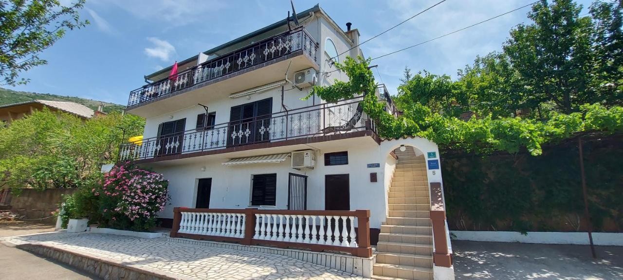 Dalibor Apartment Senj  Bagian luar foto